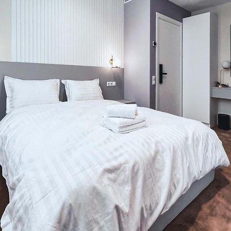 David'S Rental Rooms Bukarest Exterior foto